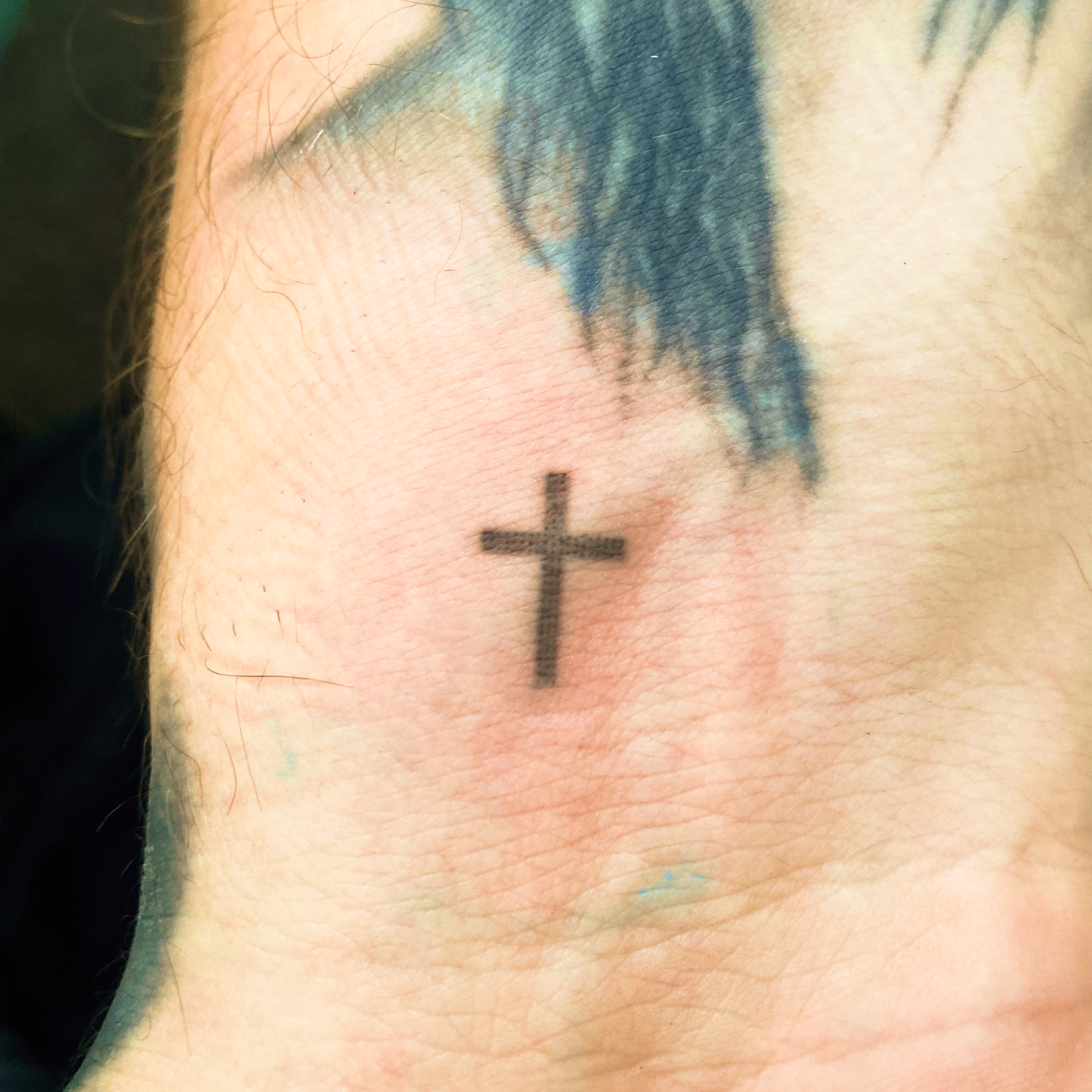 Cross