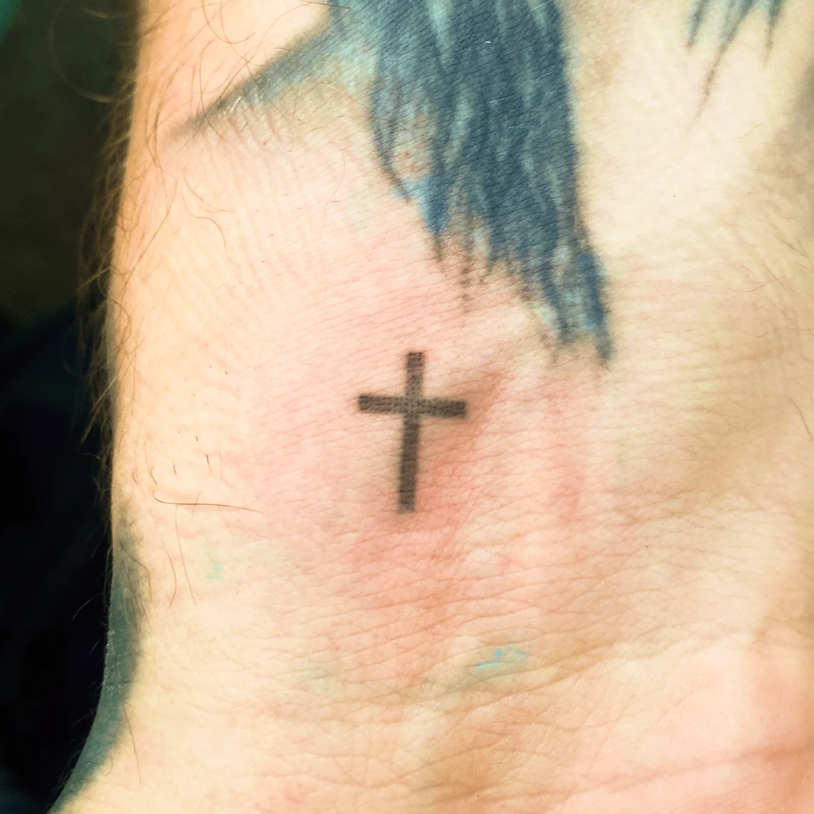 Cross