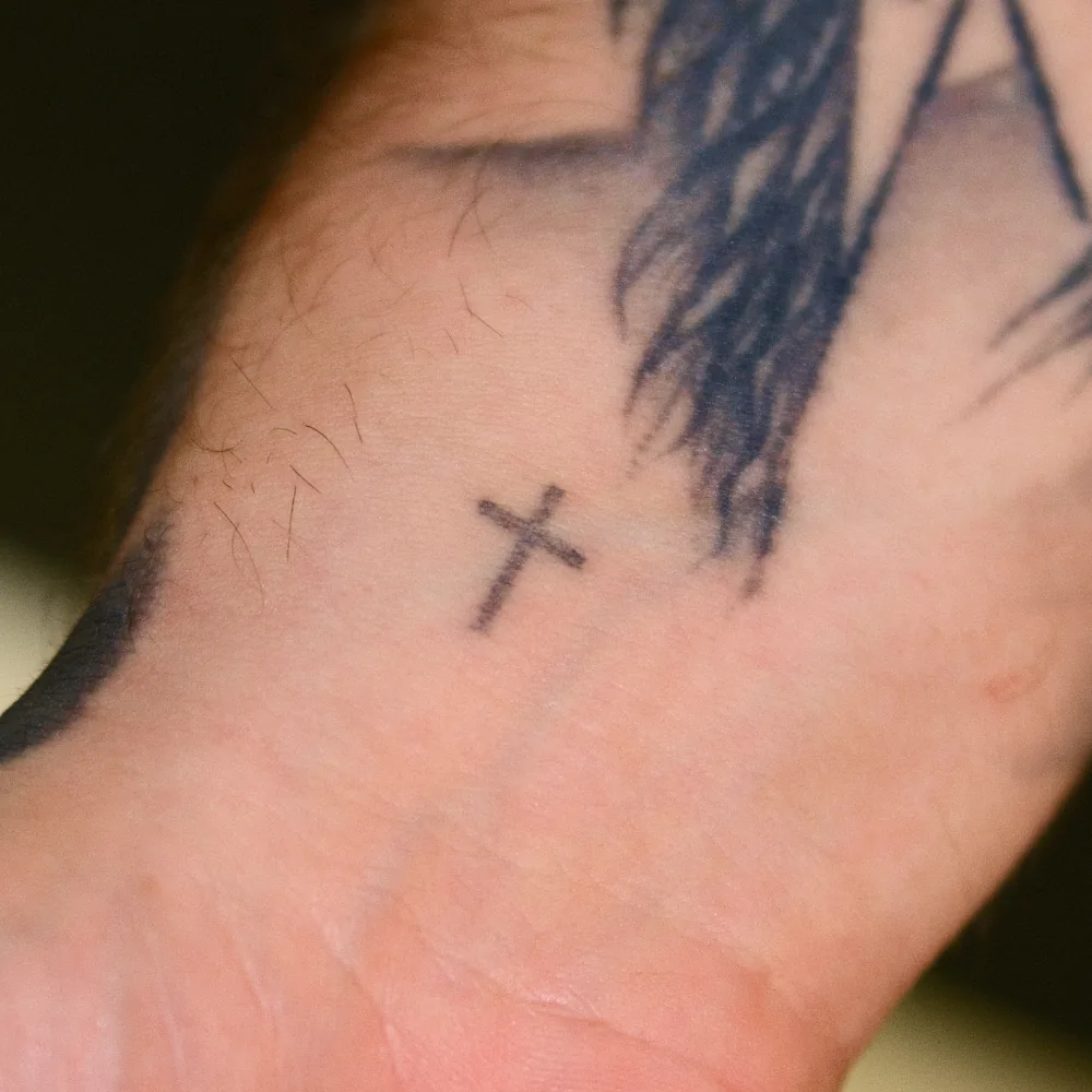 Cross